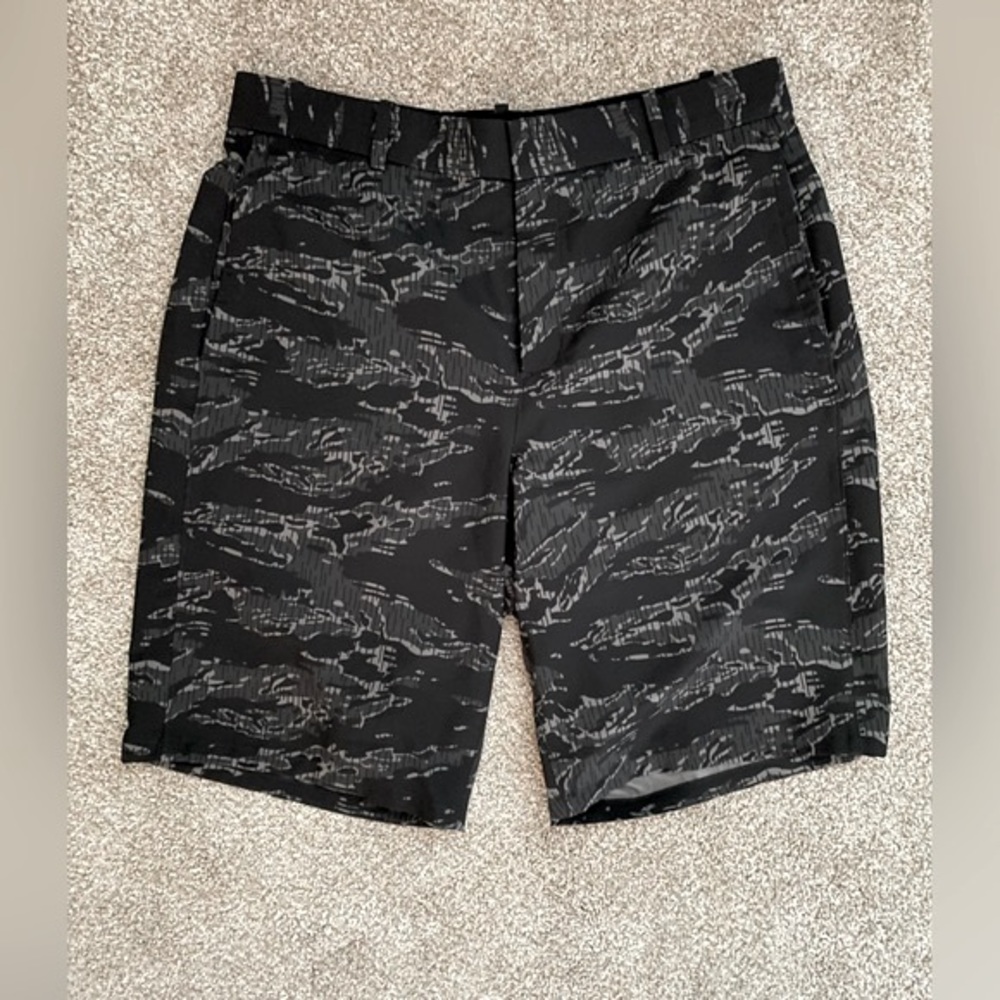 Nike Camo print Black Flex Golf ⛳️ shorts